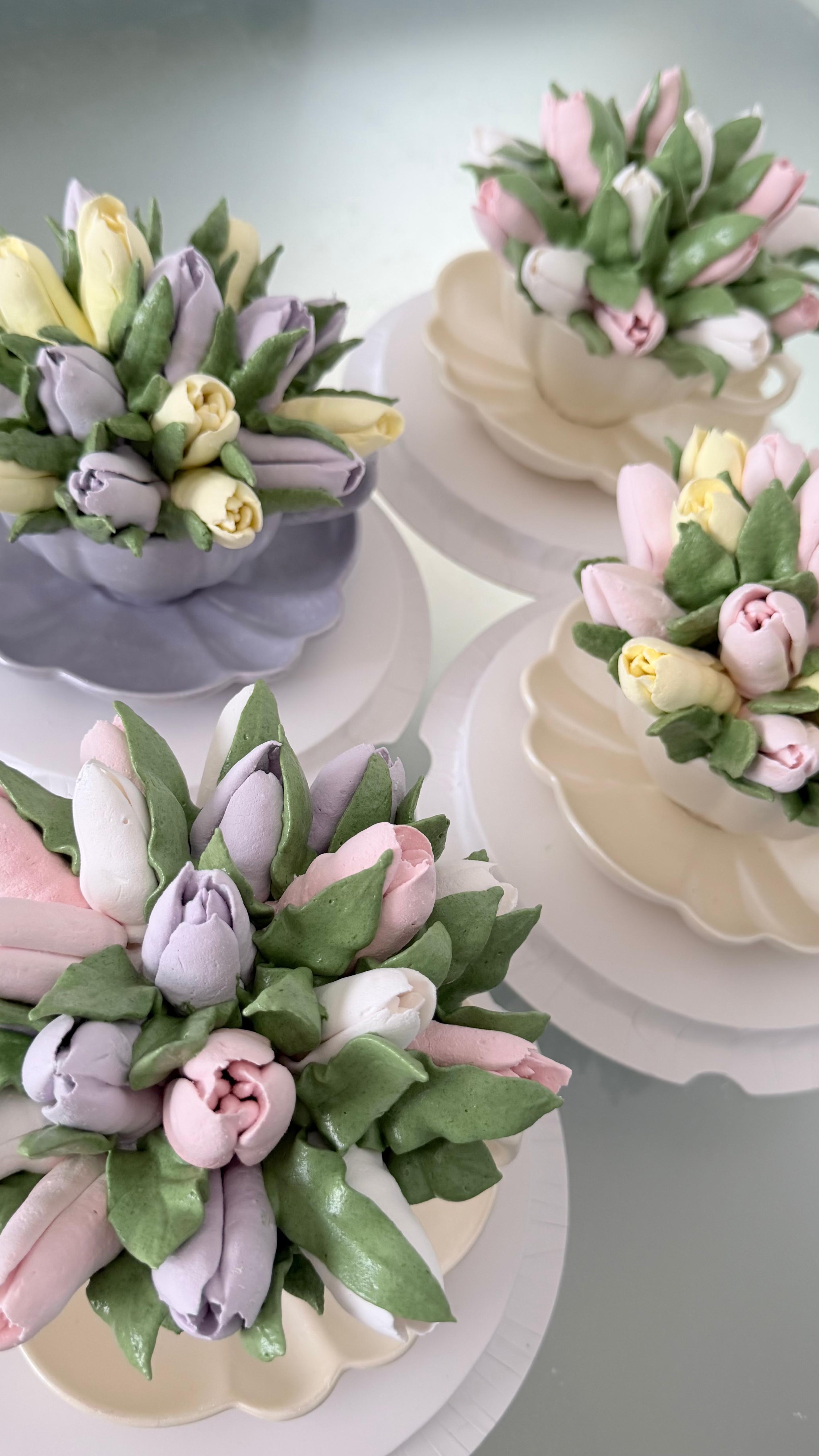 Зефирные тарты с цветами ручной работы